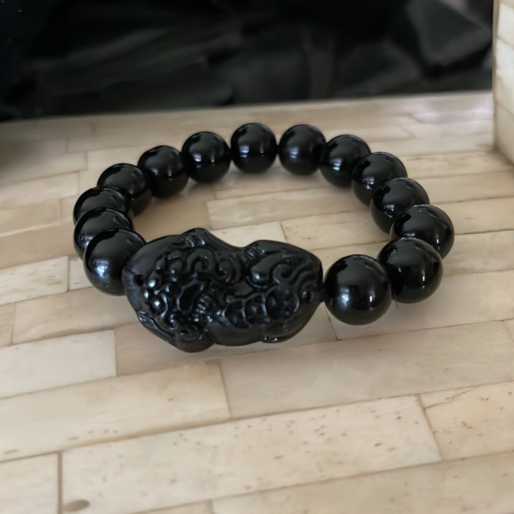 Black onyx fortune stretch bracelet